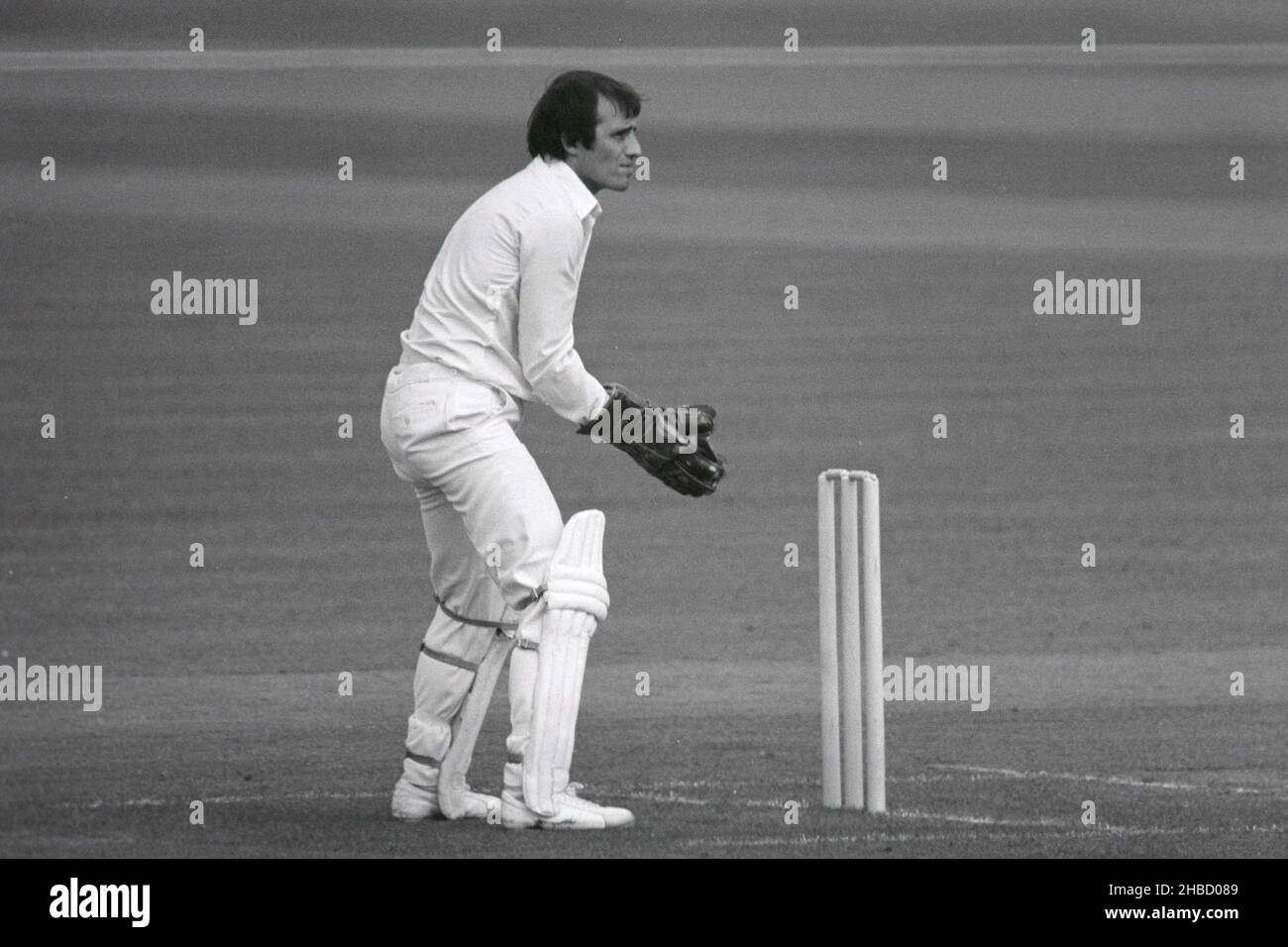 Roger Tolchard hält in der John Player League (Sunday League, 40 Overs) gegen Surrey im Oval, London, England, für Leicestershire Wicket. Datum: 7. Mai 1978 Stockfoto