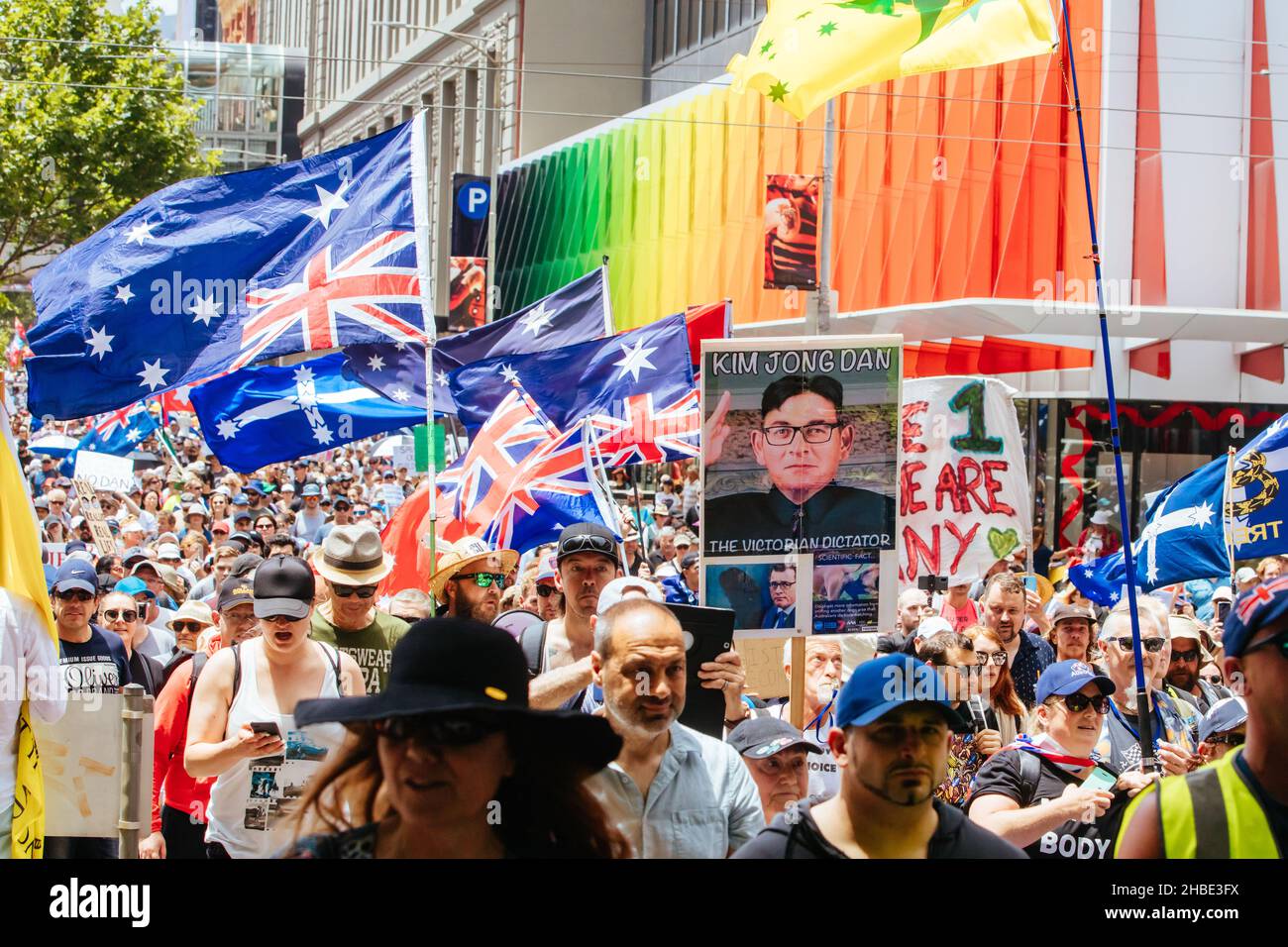 Australier protestieren gegen obligatorische COVID-19-Impfstoffe Stockfoto