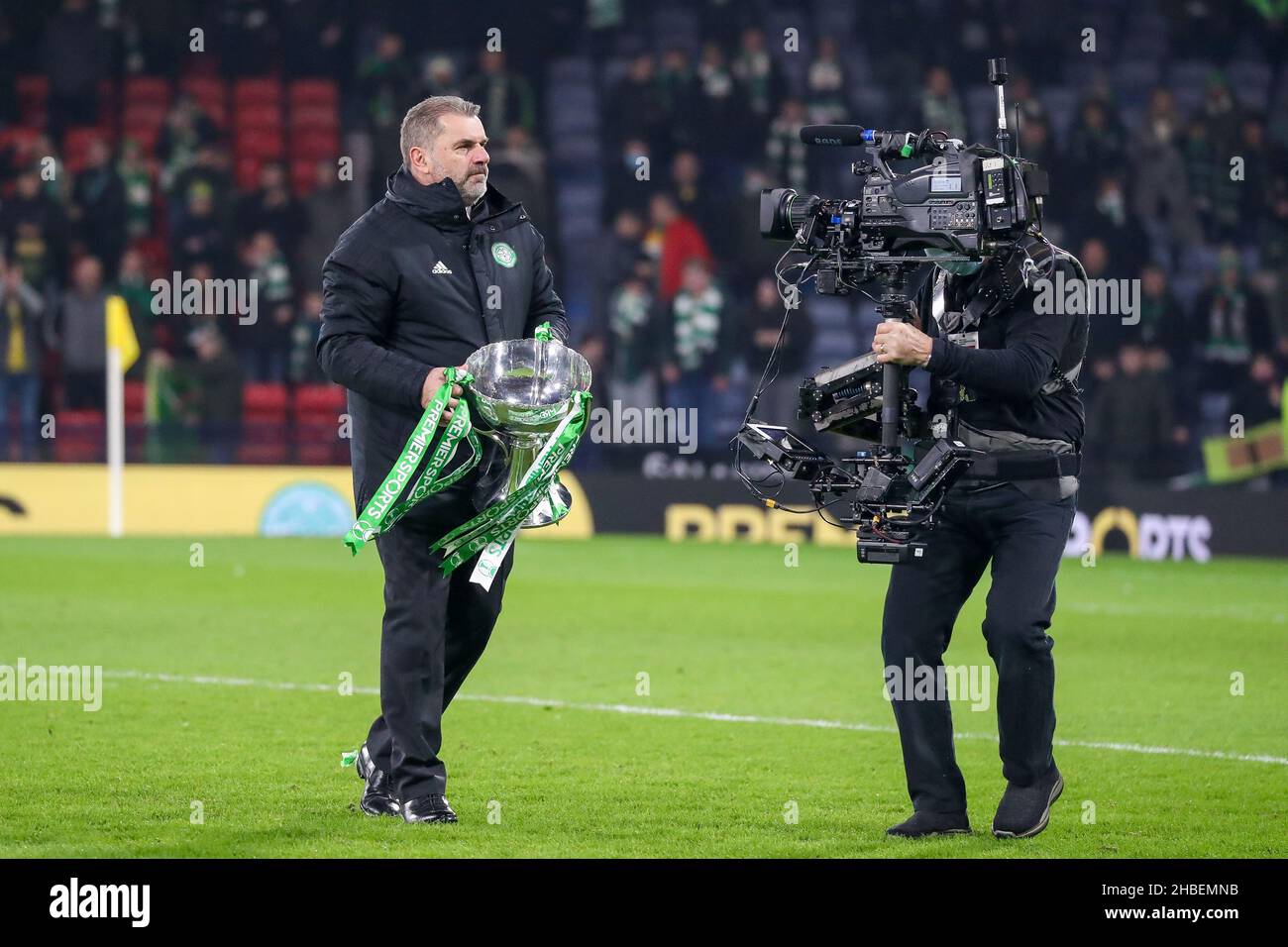 Glasgow, Großbritannien. 19th Dez 2021. Celtic FC besiegte Hibernian FC 2 -  1 beim Premier Sports Cup Finale in Hampden Park, Glasgow. Kredit:  Findlay/Alamy Live Nachrichten Stockfotografie - Alamy