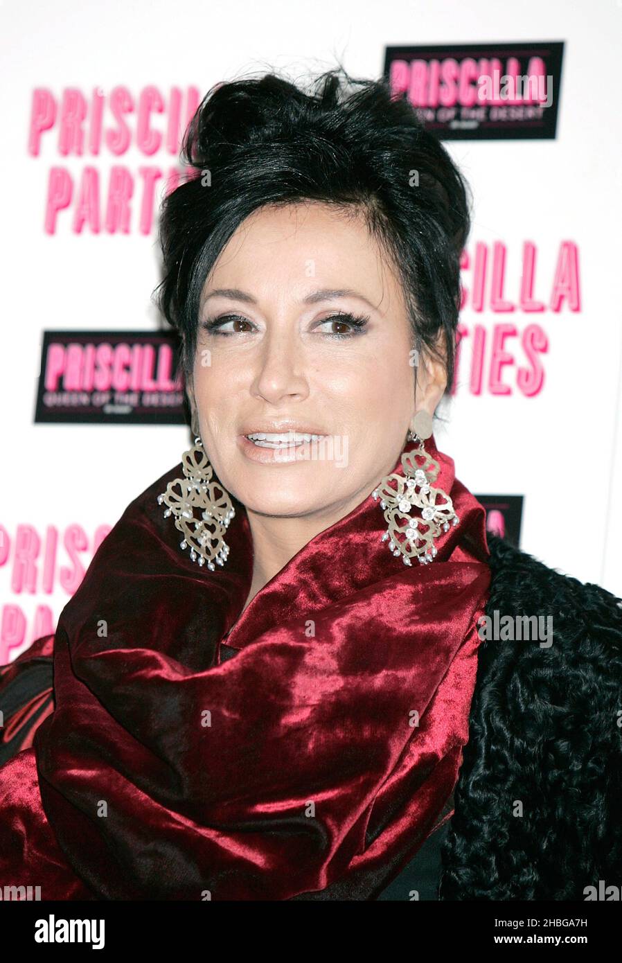 Nancy Dell'olio nimmt an den Priscilla-Partys im Palace Theatre in London Teil Stockfoto