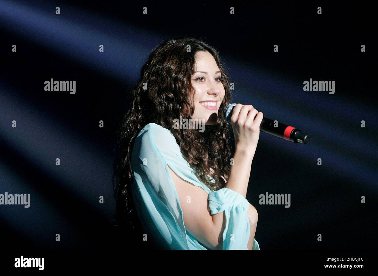 Eliza Doolittle tritt im Big Gig von Girlguiding UK in der Wembley Arena in London auf. Stockfoto