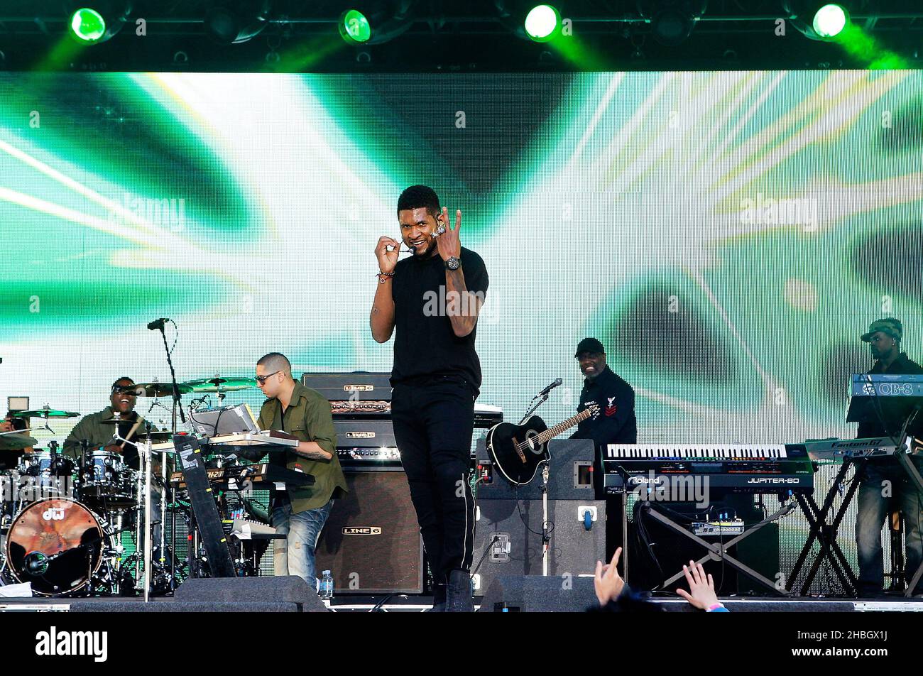 Am 9. Juni 2012 tritt der usher beim Capital Summertime Ball im Wembley StadiumLondon auf. Stockfoto