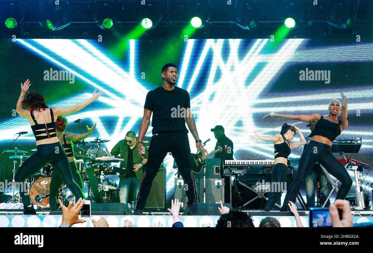 Am 9. Juni 2012 tritt der usher beim Capital Summertime Ball im Wembley StadiumLondon auf. Stockfoto