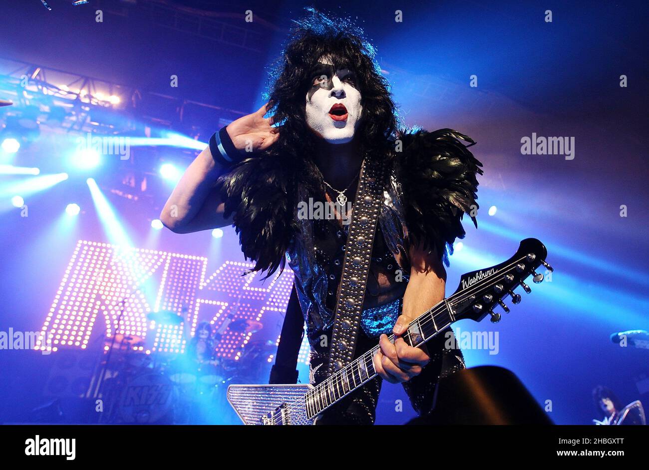 Paul Stanley von Kiss tritt im Rahmen der Wohltätigkeitsorganisation Help for Heroes beim HMV Forum in Kentish Town, London, auf. Stockfoto
