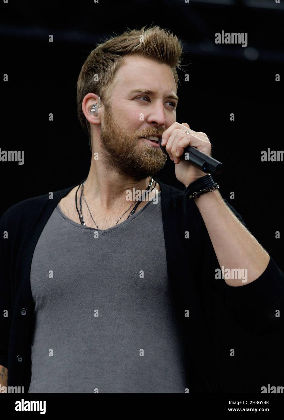Charles Kelley von Lady Antebellum tritt am Samstag, den 14,2012. Juli, auf der Bühne des Hard Rock Calling Day 2 im Hyde Park auf. Stockfoto