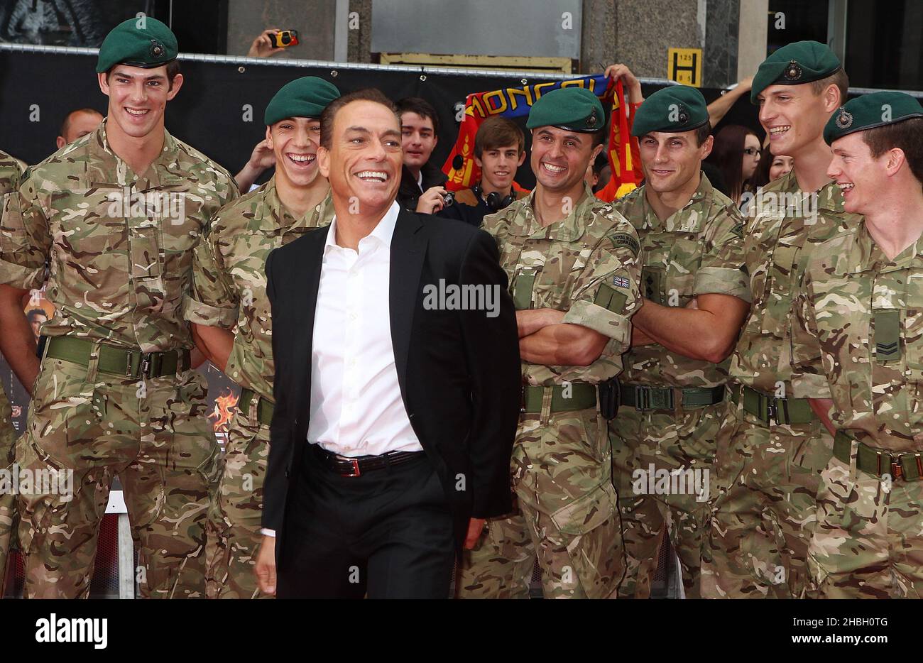 Jean-Claude Van Damme nimmt an der britischen Premierministerin Expendables 2 „Back for war“ im Empire Theatre am Leicester Square, London, Teil. Stockfoto