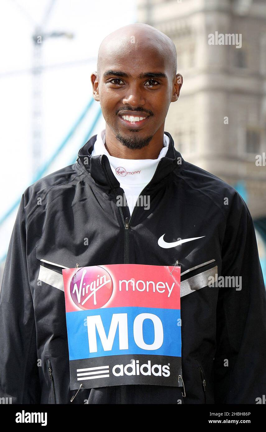 Mo Farah beim Virgin London Marathon Photocall im Tower Hotel in London. Stockfoto