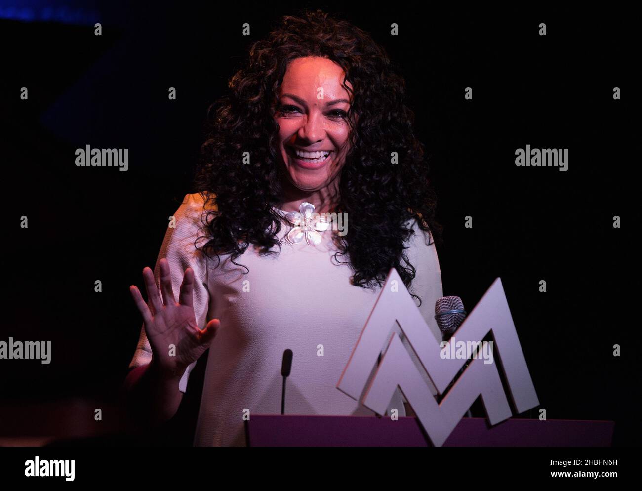 Kanya King auf der Bühne bei den Mobo-Nominierungen 2014 im Ronnie Scott's im Zentrum von London. Stockfoto