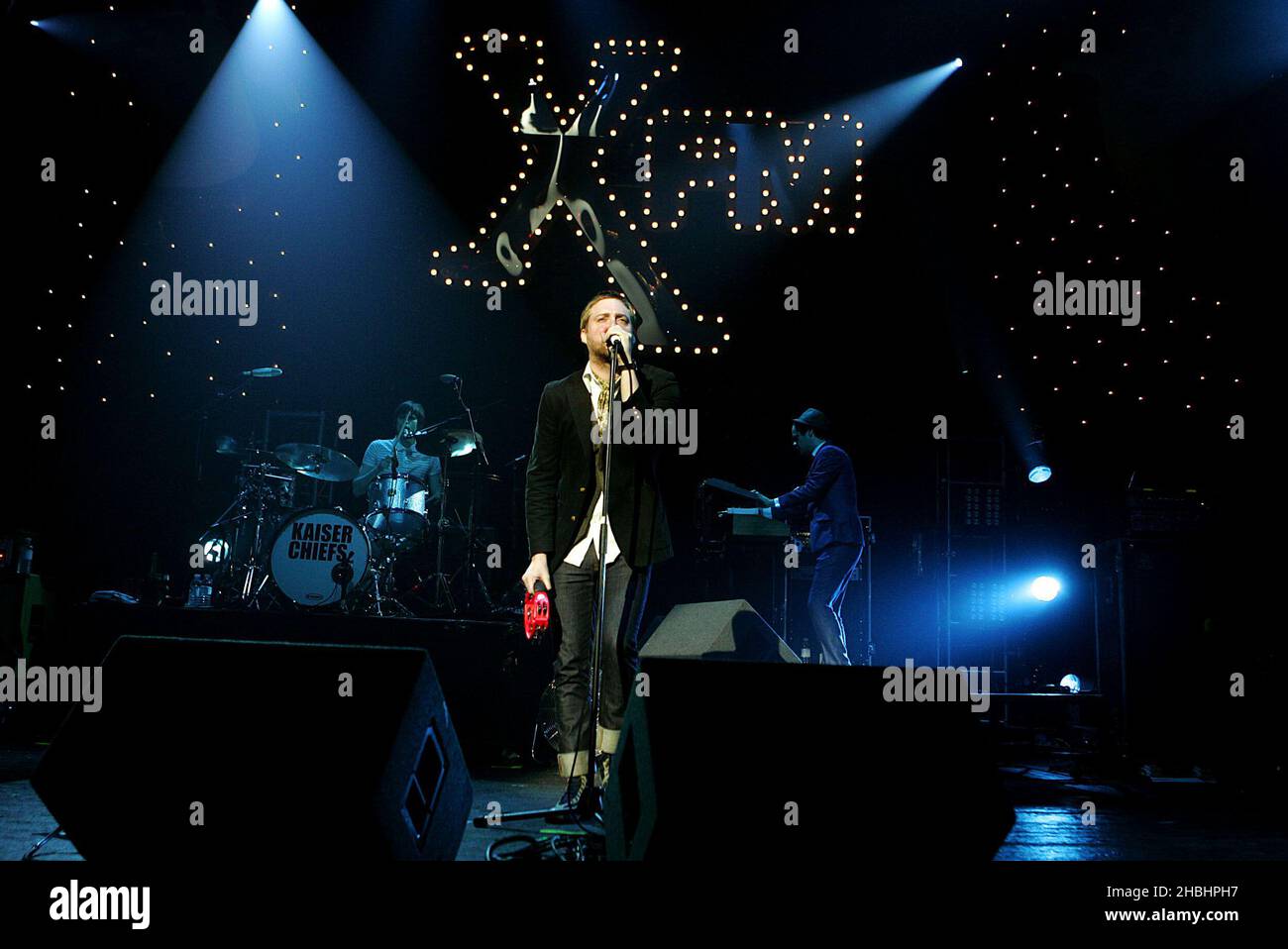 Kaiser Chiefs spielen live im XFM Winter Wonderland in der Carling Brixton Academy, London. Stockfoto