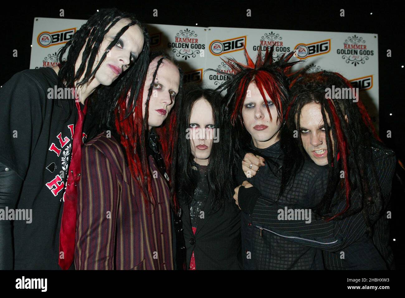 Murderdolls kommen bei den Metal Hammer Golden God Awards im Kentish Town Forum London an. Halbe Länge Stockfoto