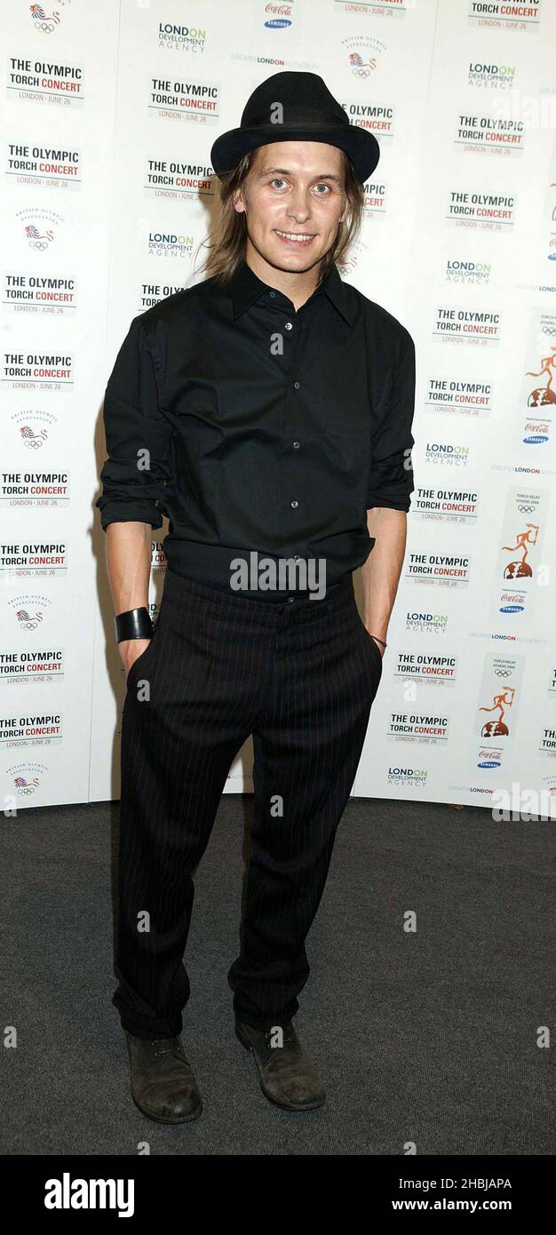 Mark Owen posiert hinter der Bühne beim Olympic Fackel Concert in der