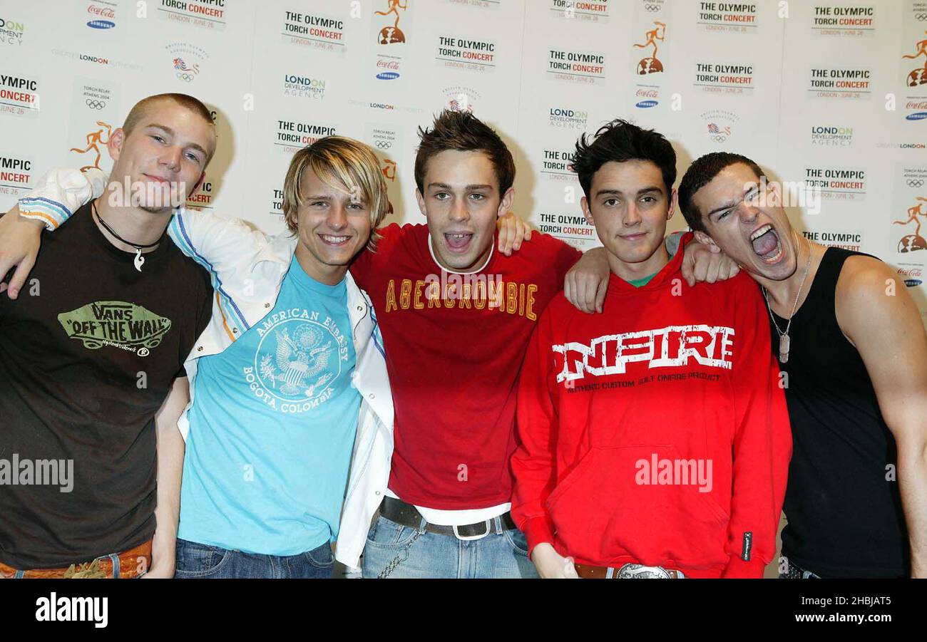 V Teilnahme am Olympic Tourch Concert, das im Mall Buckingham Palace stattfand. Stockfoto