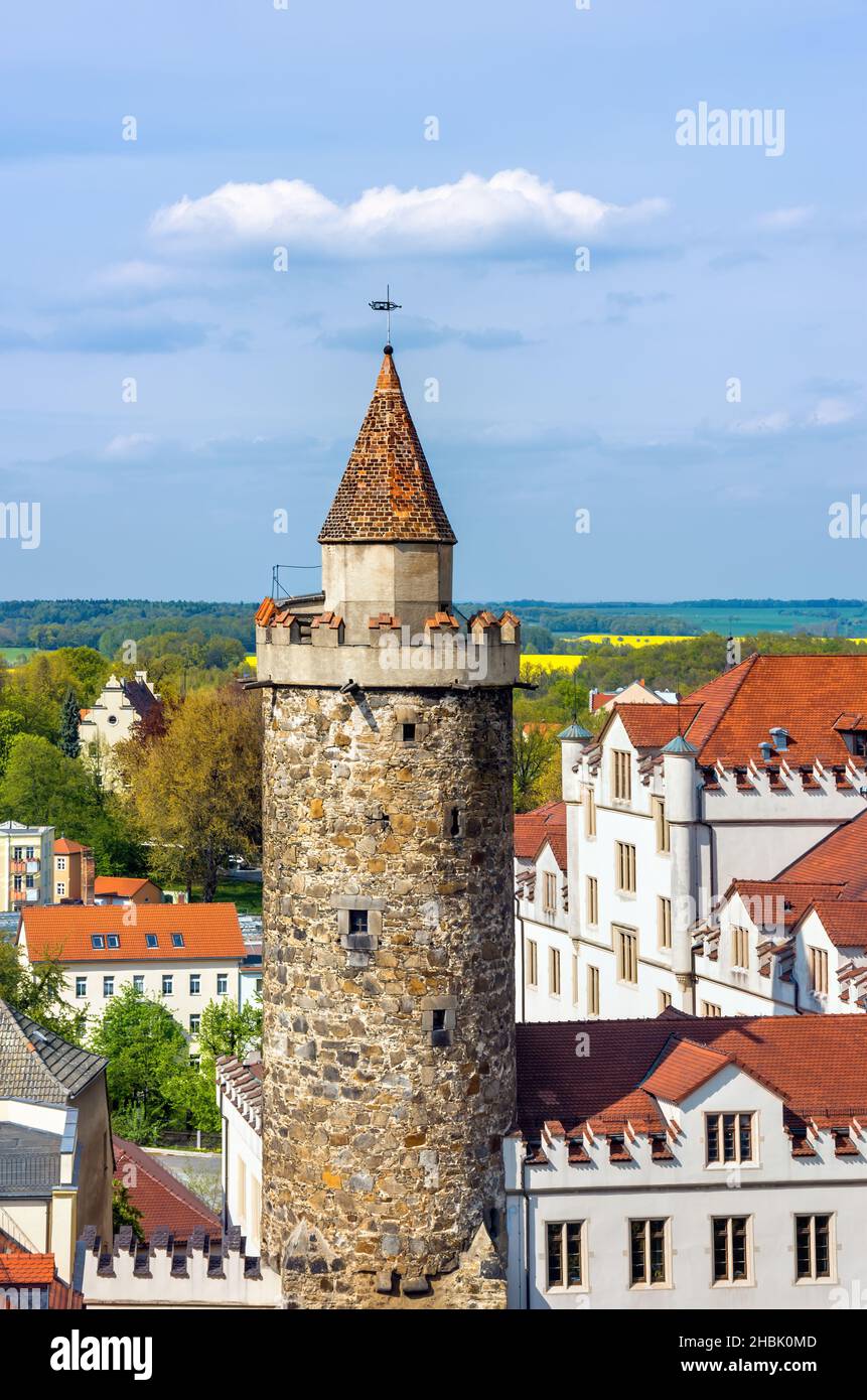Oberer Abschnitt des Wendischen Turms, Teil des historischen Stadttores und der Befestigungsanlage im Nordosten der Altstadt von Bautzen, Sachsen, Deutschland. Stockfoto
