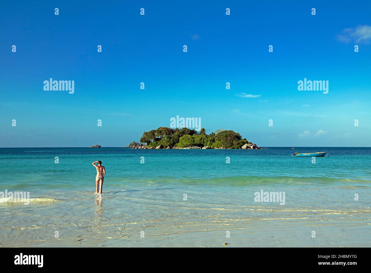 Chauve Souris Island Cote D'Or Beach Anse Volbert Praslin Seychellen Stockfoto