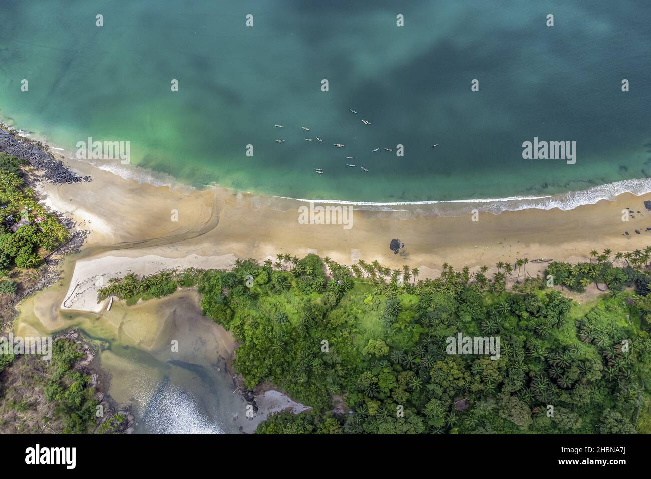 Aeri Blick auf Bureh Beach Island, Freetown, Sierra Leone Stockfoto