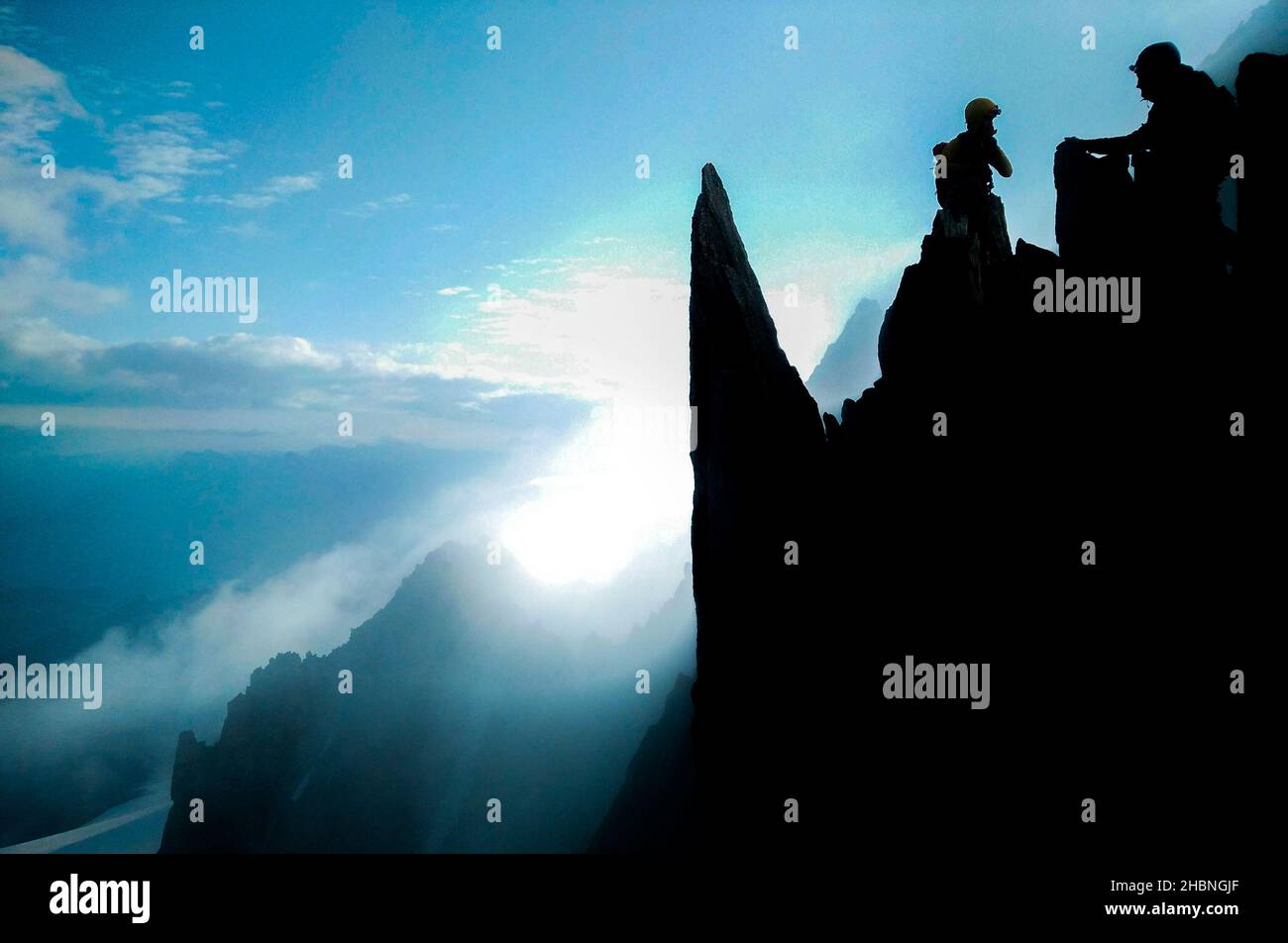 Klettern Arête de la Table in den französischen Alpen, Foto bei Sonnenaufgang Stockfoto