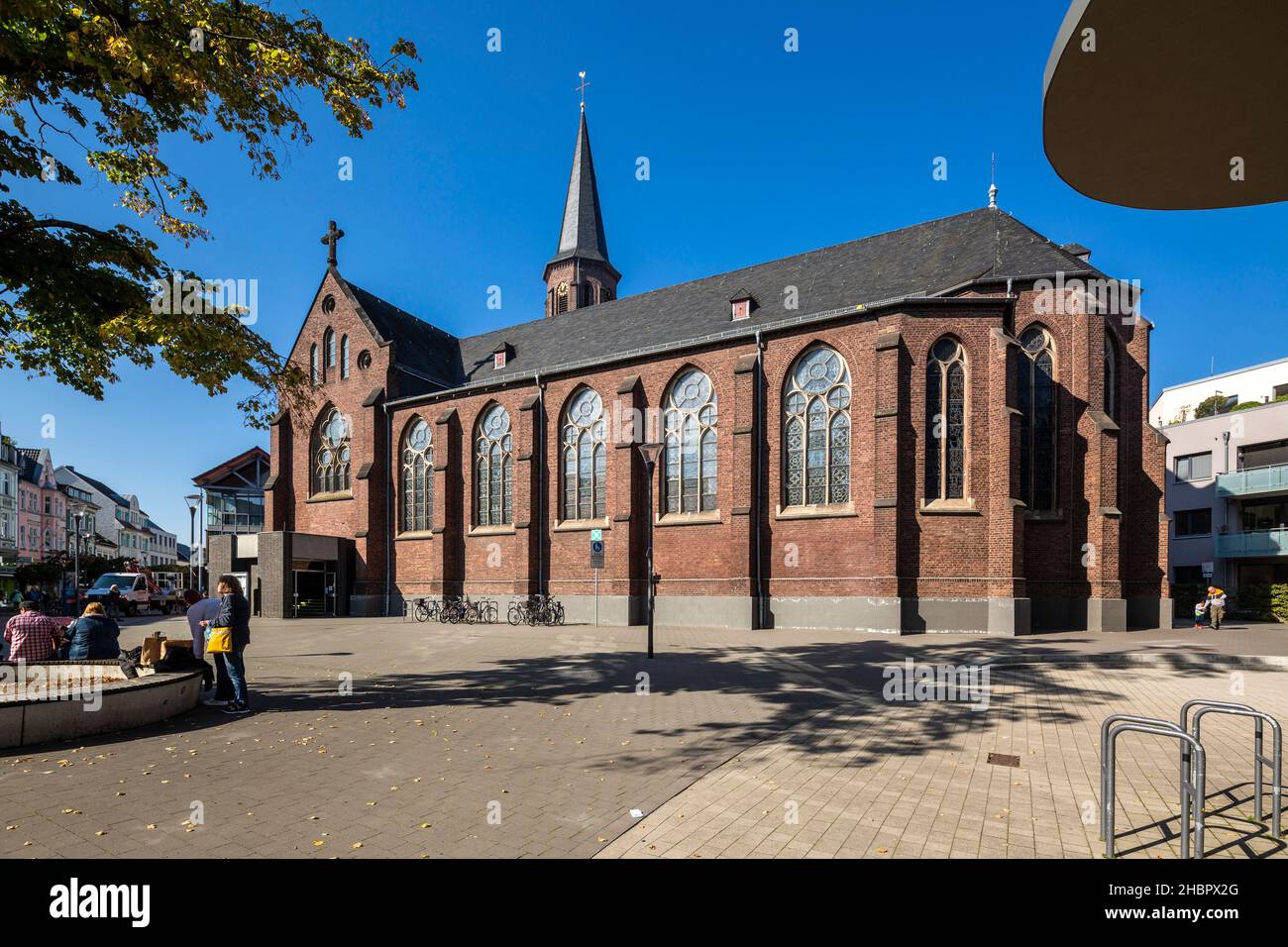 Deutschland, Hilden, Bergisches Land, Niederbergisches Land, Niederberg, Rheinland, Nordrhein-Westfalen, NRW, Katholische Pfarrkirche St. Jacobus, Neu Stockfoto