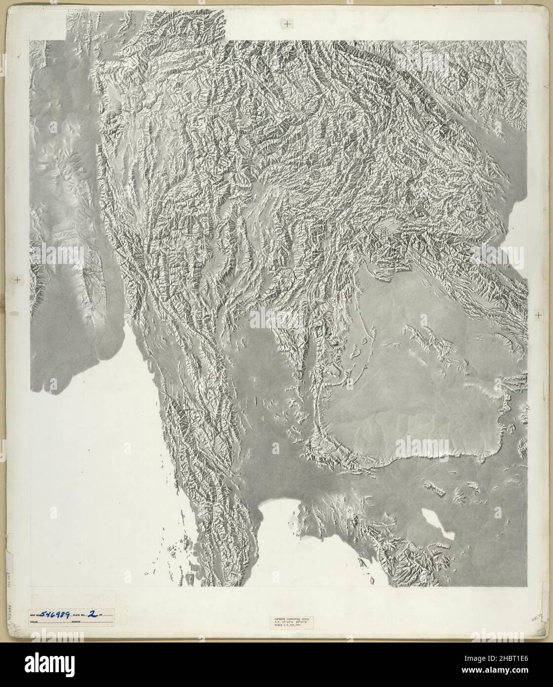 Vintage-Karten: Südost-Asien-Karte mit Schweizer Bergrücken- und Taltechniken durch die Geländespezialisten der Central Intelligence Agency. Die Grundkarten (schattiertes Relief und Tieflandfarben) wurden auf Brettern gezeichnet, die aus zwei Blättern Papier entstanden, die zu einem Aluminiumkern verschmolzen waren. Ca. 1958 Stockfoto