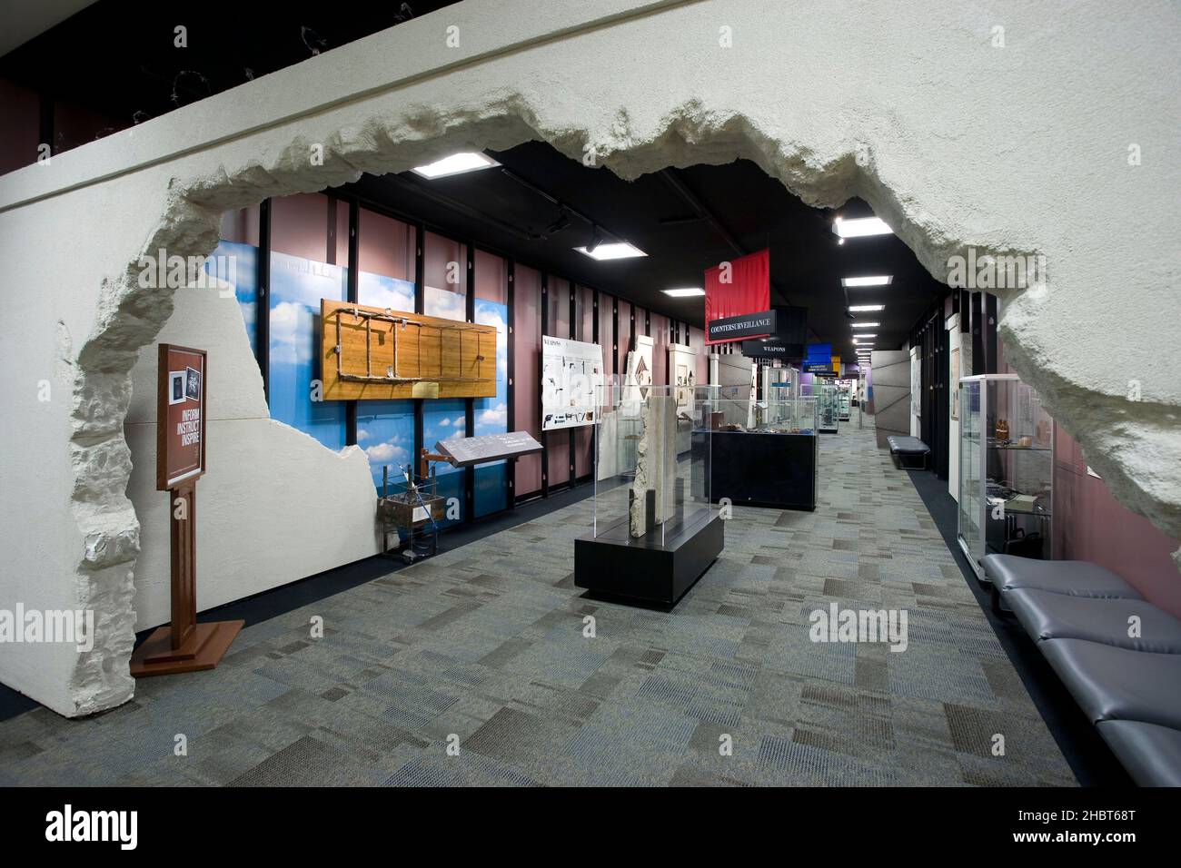 Die Cold war Gallery befindet sich in der Nähe des Original Headquarters Building Hauptlobby Ca. 8. März 2011 Stockfoto