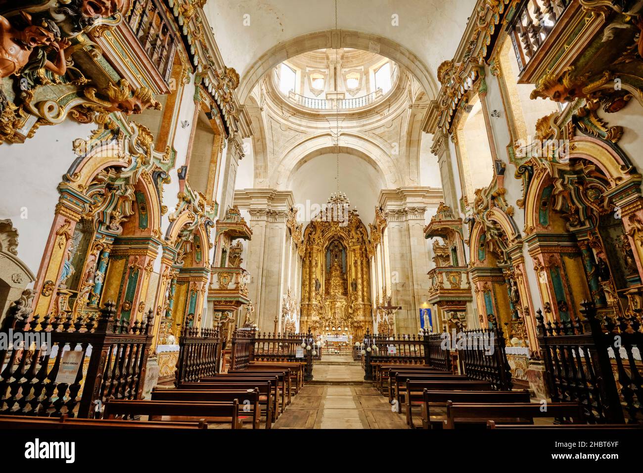 Kirche des Klosters von São Miguel de Refojos de Basto, ein Juwel des barocken Stils im Norden des Landes, Cabeceiras de Basto. Minho, Portu Stockfoto