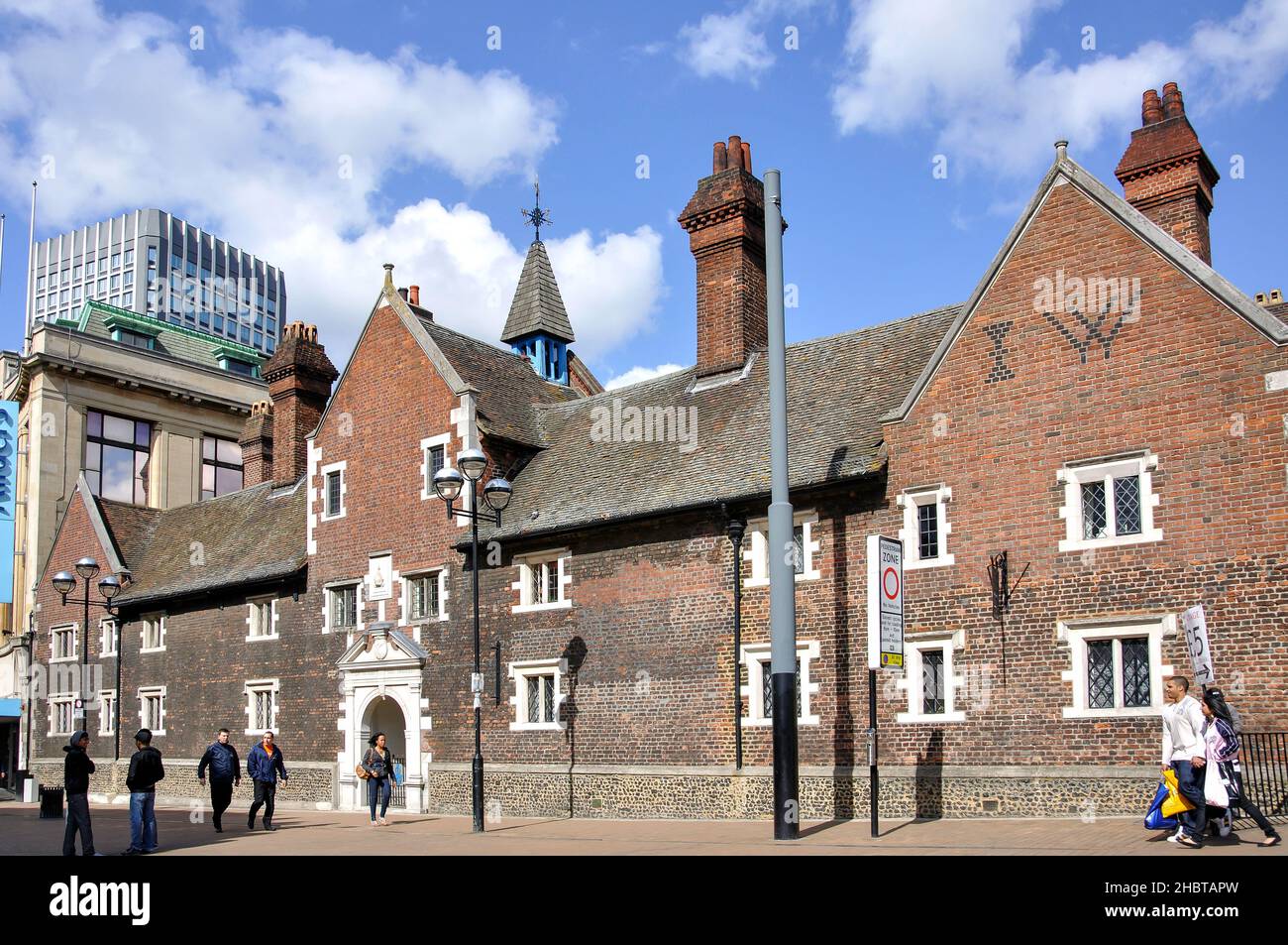 Altes Schloss von John Whitgift School, Old Palace Road, Croydon, London Borough of Croydon, Greater London, England, United Kingdom Stockfoto