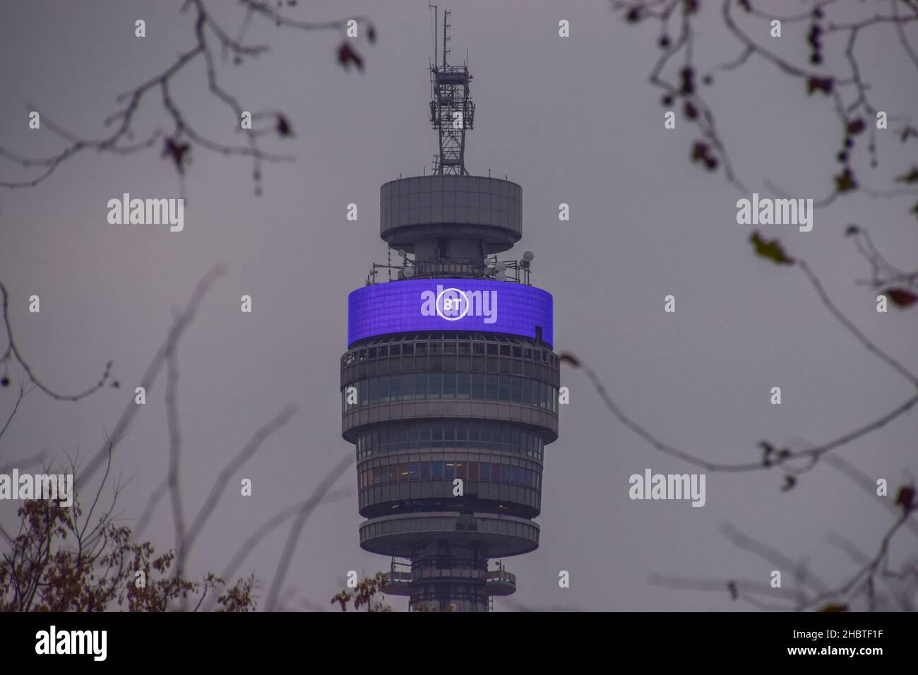BT Tower, Blick über den Tag. London, Großbritannien 21. Dezember 2021. Stockfoto