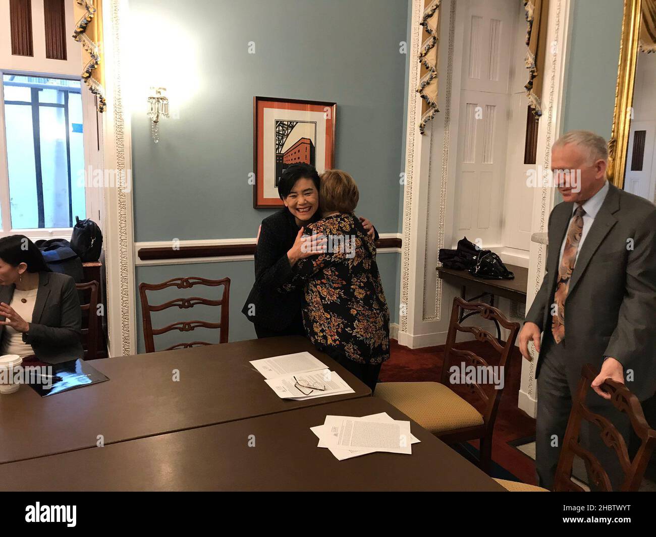 Judy und Dennis Shepard besuchen Capitol Hill, Eltern von Matthew Shepard Ca. 13. Februar 2020 Stockfoto