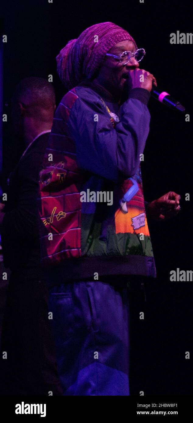 22. Oktober 2021: Snoop Dogg rappt während der 50th-Geburtstagsparty von Snoop Dogg, veranstaltet von Jamie Foxx im Magnolia in San Diego, Kalifornien, am Freitag, den 22nd. Oktober 2021 (Bildquelle: © Rishi DekaZUMA Press Wire) Stockfoto