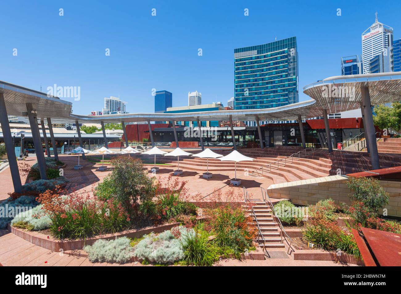 Blick auf den Yagan Square, ein beliebtes Touristenziel im Perth Central Business District, Western Australia, WA, Australien Stockfoto