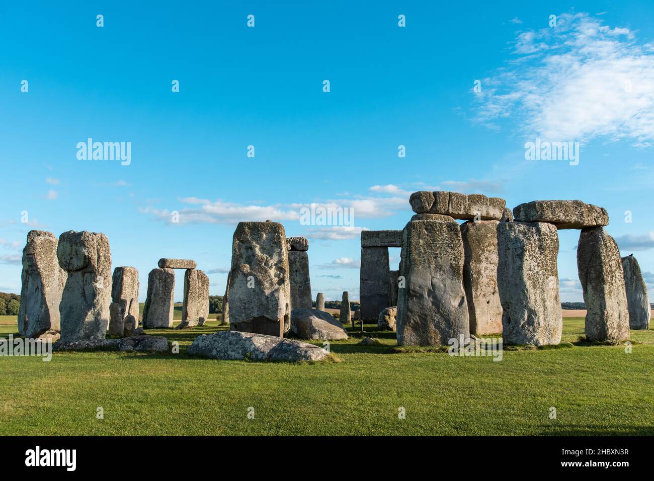 Stonehenge Antikes Denkmal an einem sonnigen Tag 2021 Stockfoto
