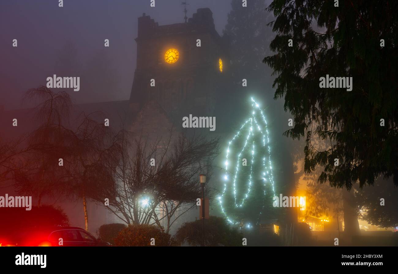 St Mary's Church, Holyhead Road, Betws-Y-Coed, Conwy County, North Wales. Aufnahme im Dezember 2021. Stockfoto