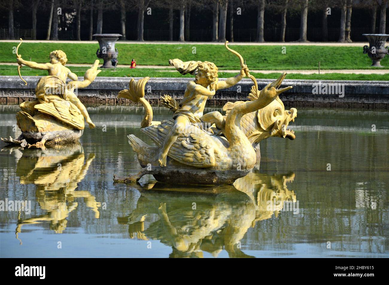 Drachenbrunnen im Park von Versailles, Paris Stockfoto