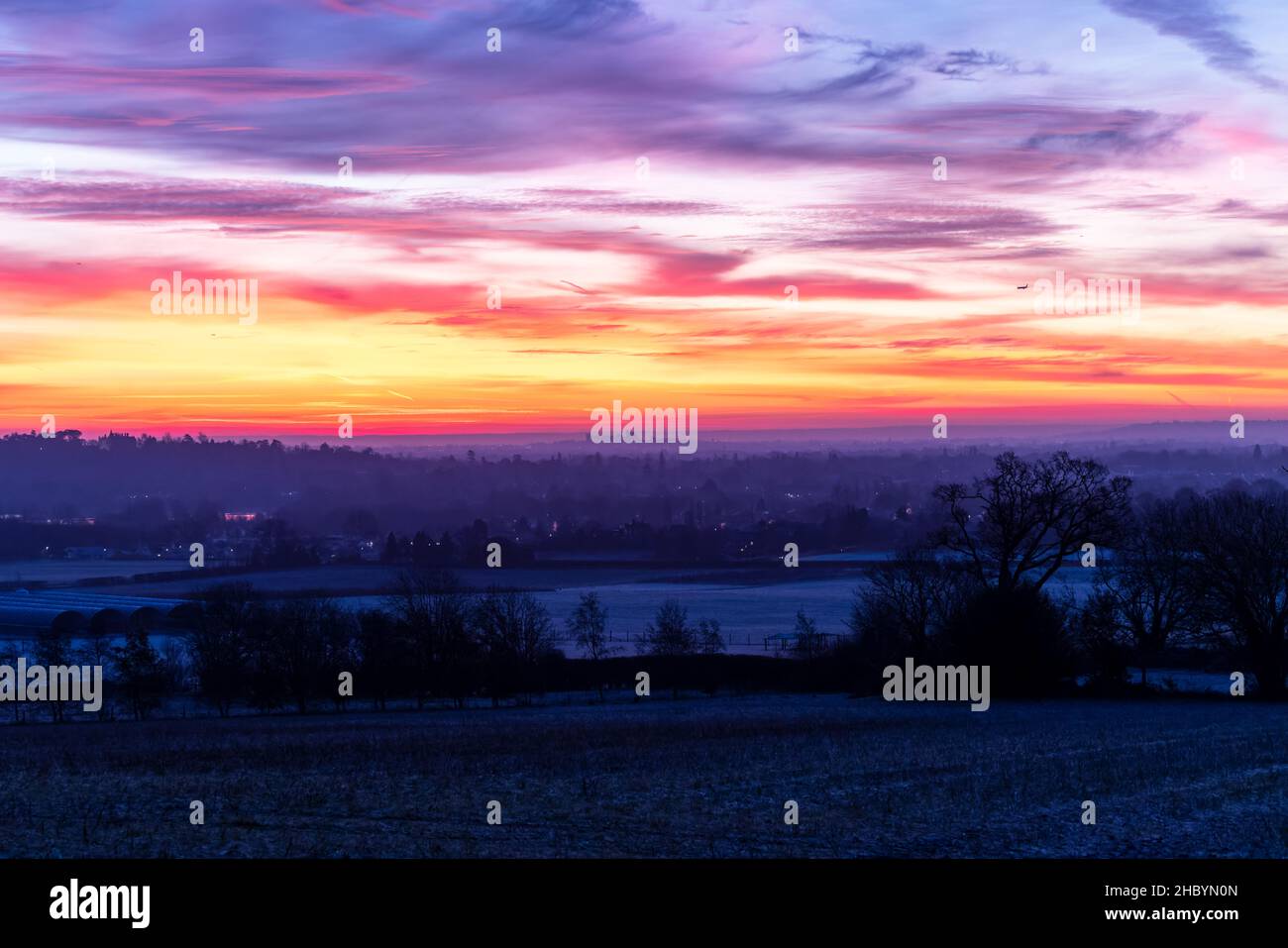 Schloss Windsor am Horizont am Wintermorgen Stockfoto