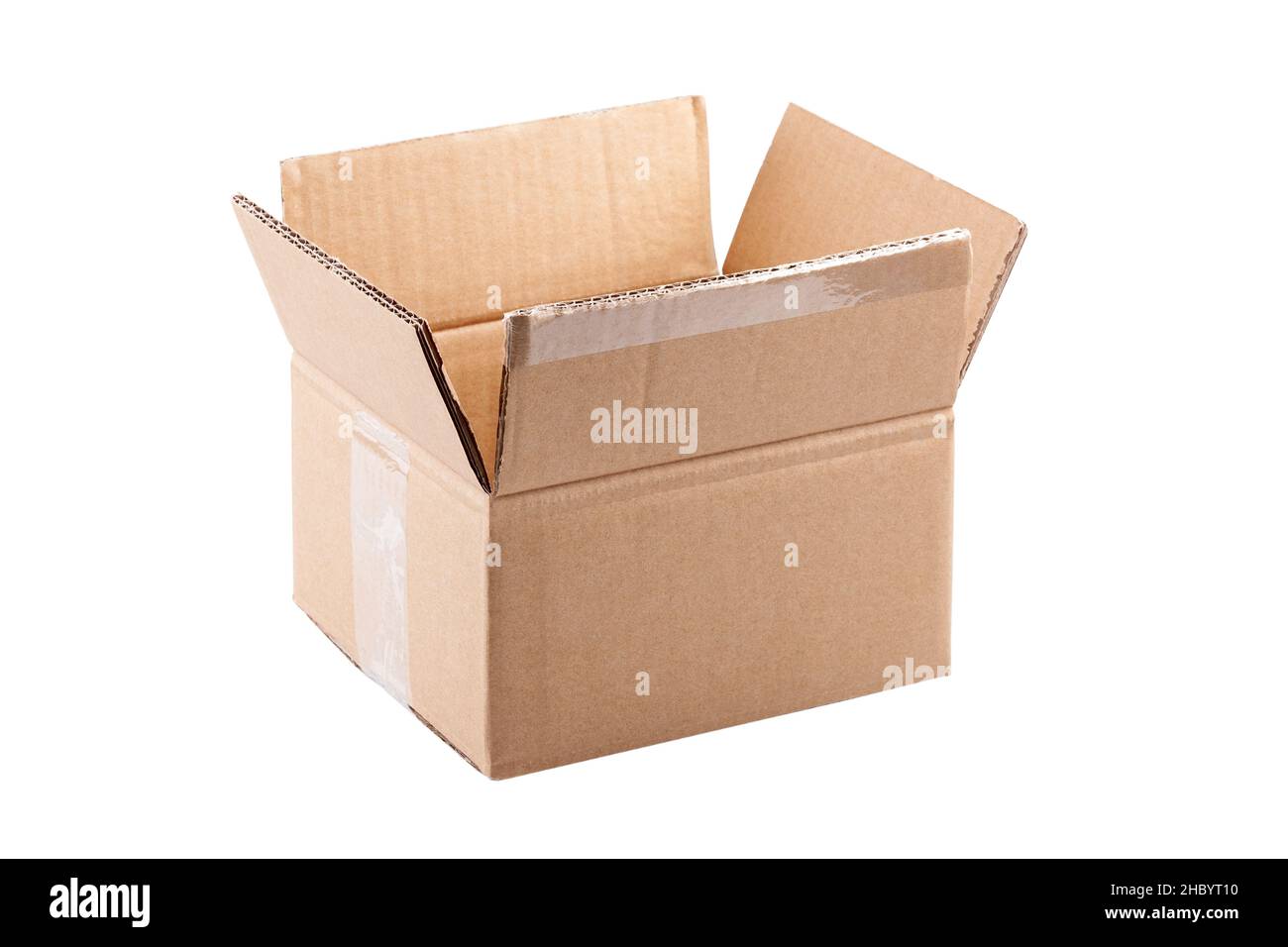 Einfacher, ein einziger brauner offener leerer Karton-Geheimkasten, Karton-Paketbehälter geöffnet, Lieferpaket, Objekt auf Weiß isoliert, ausgeschnitten, niemand. Tr Stockfoto