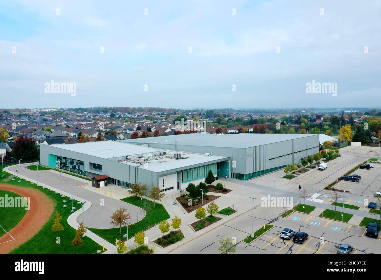 Eine Luftaufnahme des Woolwich Memorial Centre in Elmira, Ontario, Kanada Stockfoto