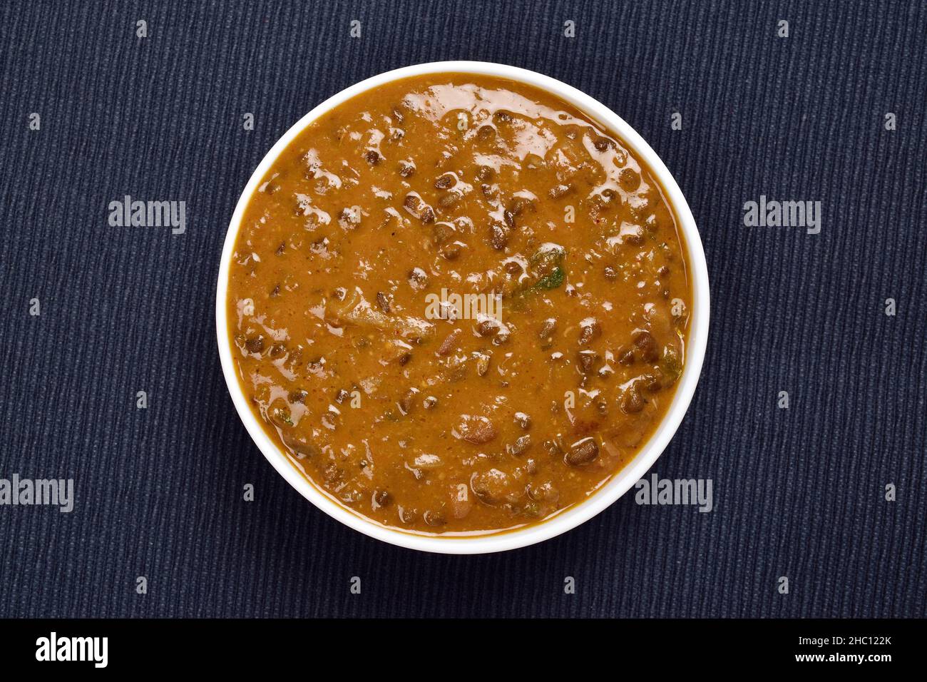 Draufsicht auf Dal Makhani in Bowl Stockfoto