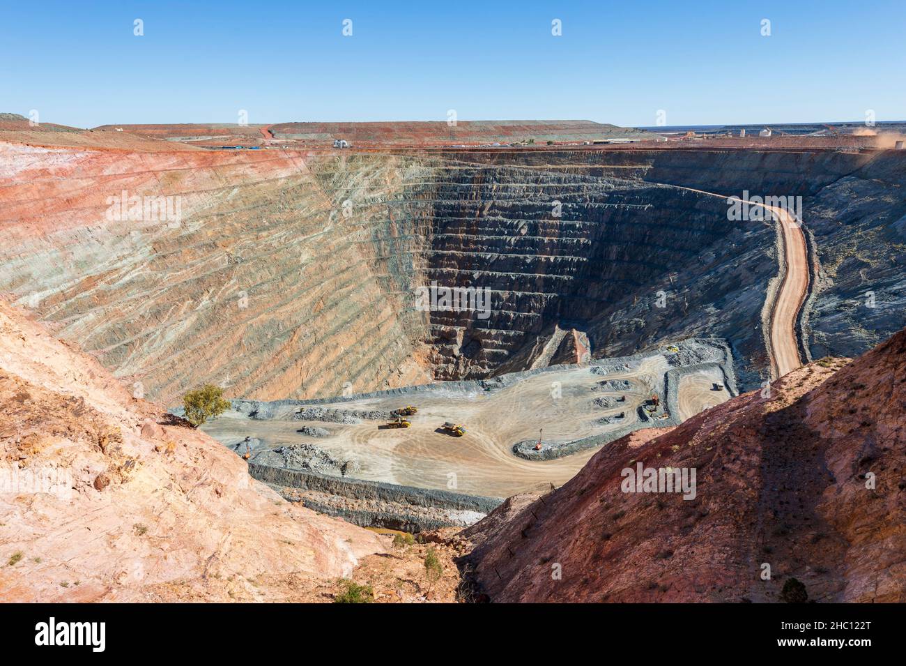 Die Goldmine Gwalia ist die tiefste LKW-Mine der Welt mit einer Tiefe von 1.600m m in der Nähe von Leonora, Westaustralien, WA, Australien Stockfoto