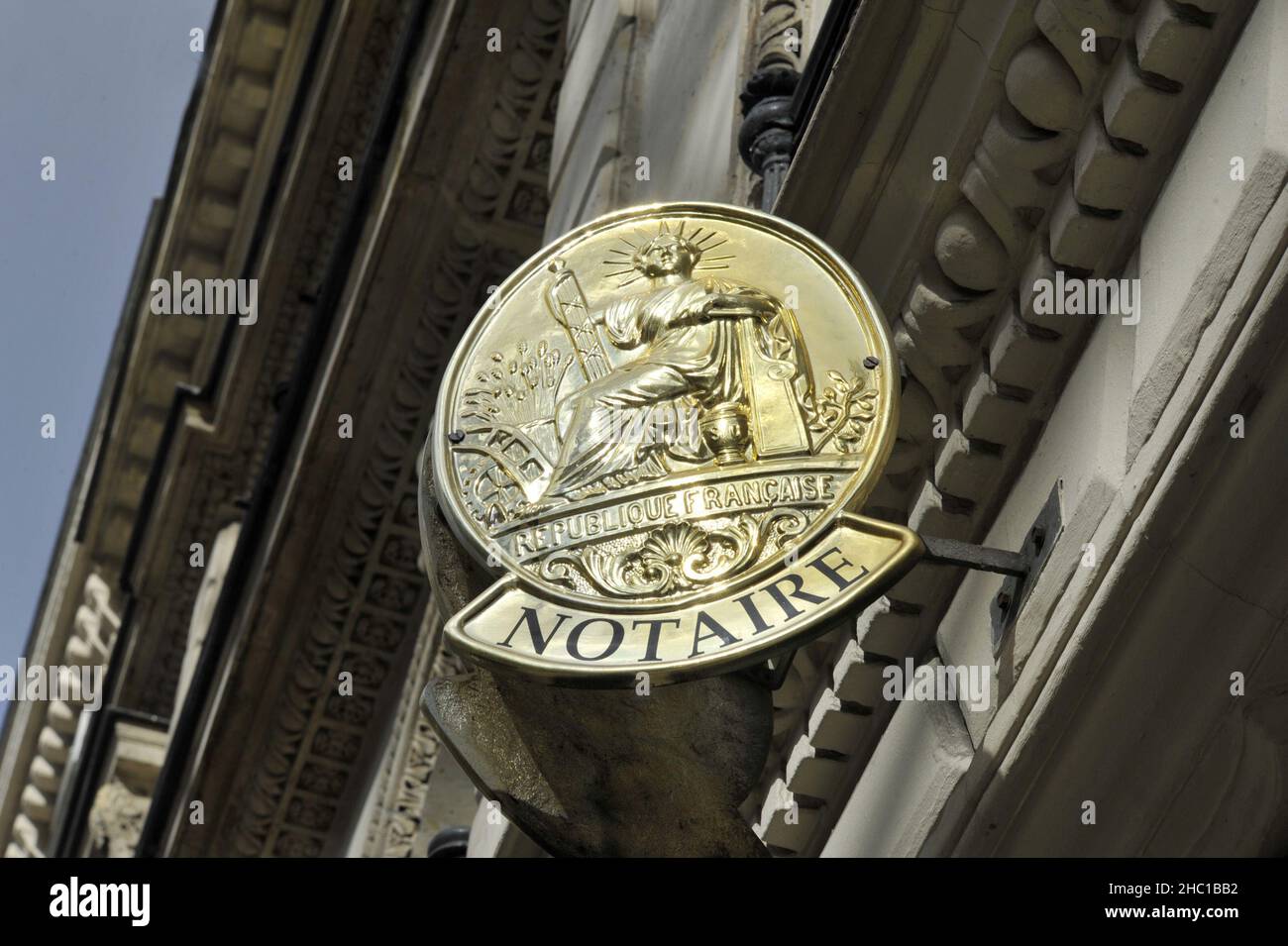 FRANKREICH. PARIS (75) 8TH BEZIRK. NOTARZEICHEN Stockfoto