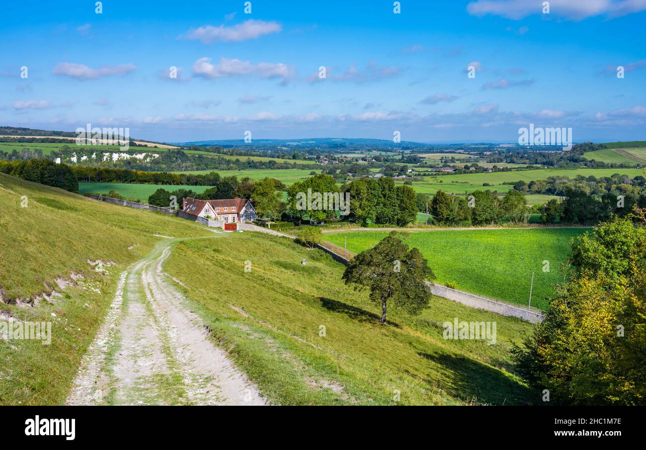 Landschaftsansicht der britischen Landschaft im Spätsommer/Frühherbst des Arun Valley, South Downs National Park, West Sussex, England, Großbritannien. Stockfoto