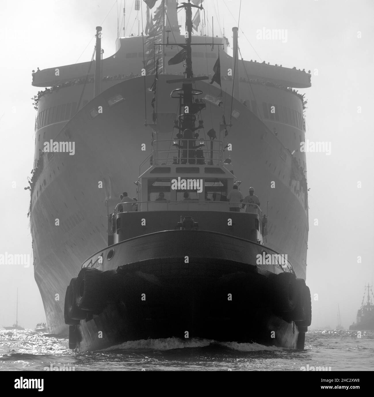 SS Canberra Ankunft in Southampton am Ende der letzten Handelsreise September 1997 - Southampton, Hampshire, England, Großbritannien Stockfoto