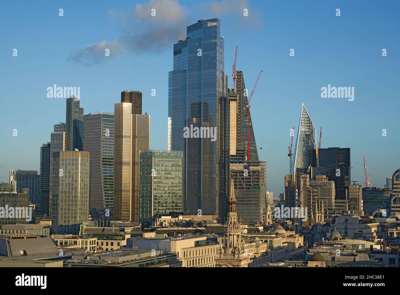 Die Stadt london. Finanzviertel von London. Hohe Türme Stadt Londno Stockfoto