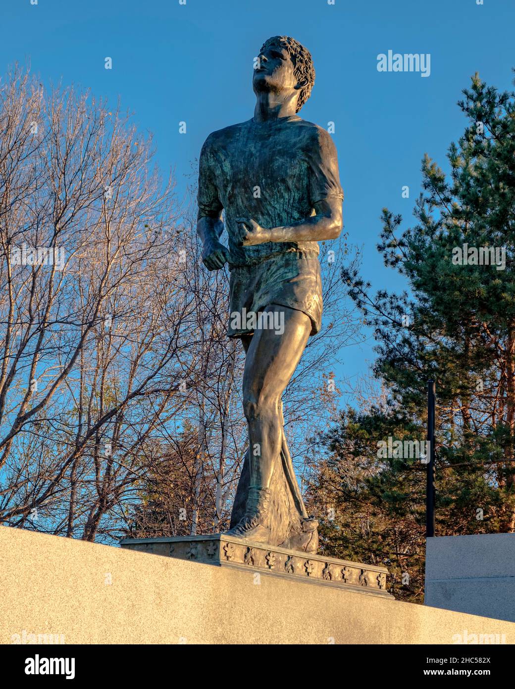 Terry Fox Monument in der Nähe von Thunder Bay, Ontario, wo Terry aufgrund der Rückkehr seines Krebses gezwungen war, seinen Marathon der Hoffnung zu beenden. Stockfoto