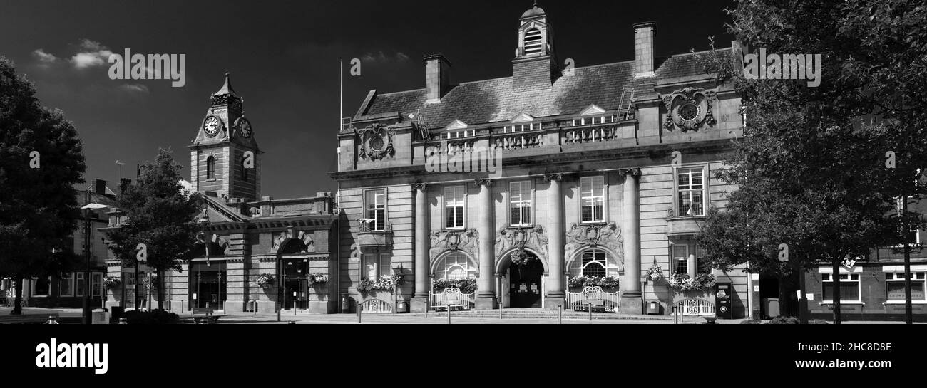 Das Registerbüro von Che-Hire East, Memorial Square, Crewe, Che-Hire, England, VEREINIGTES KÖNIGREICH Stockfoto