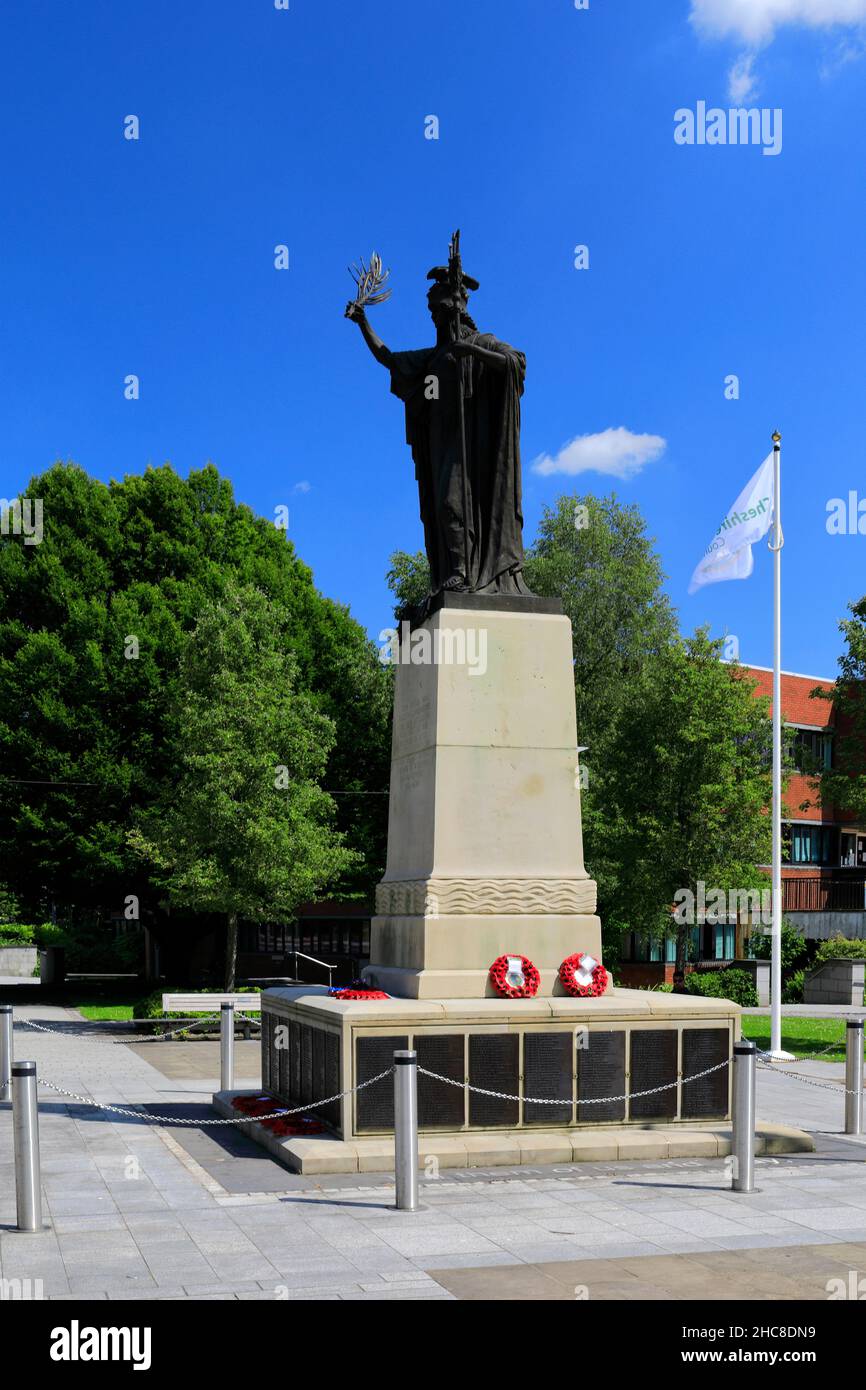 The war Memorial, Memorial Square, Crewe Town, VEREINIGTES KÖNIGREICH Stockfoto