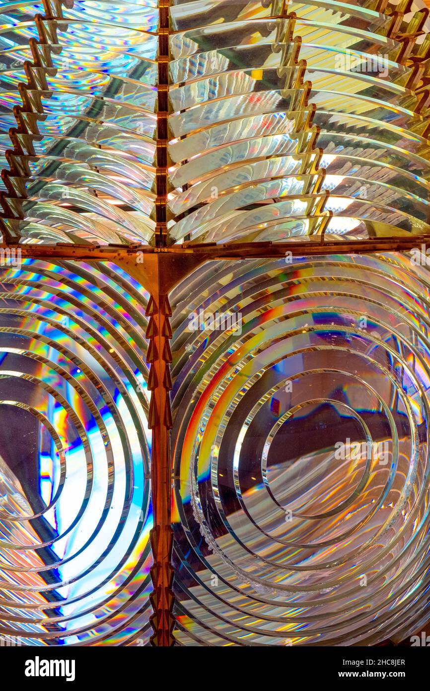 Fresnel-Linse aus der Nahaufnahme des Leuchtturms Stockfoto