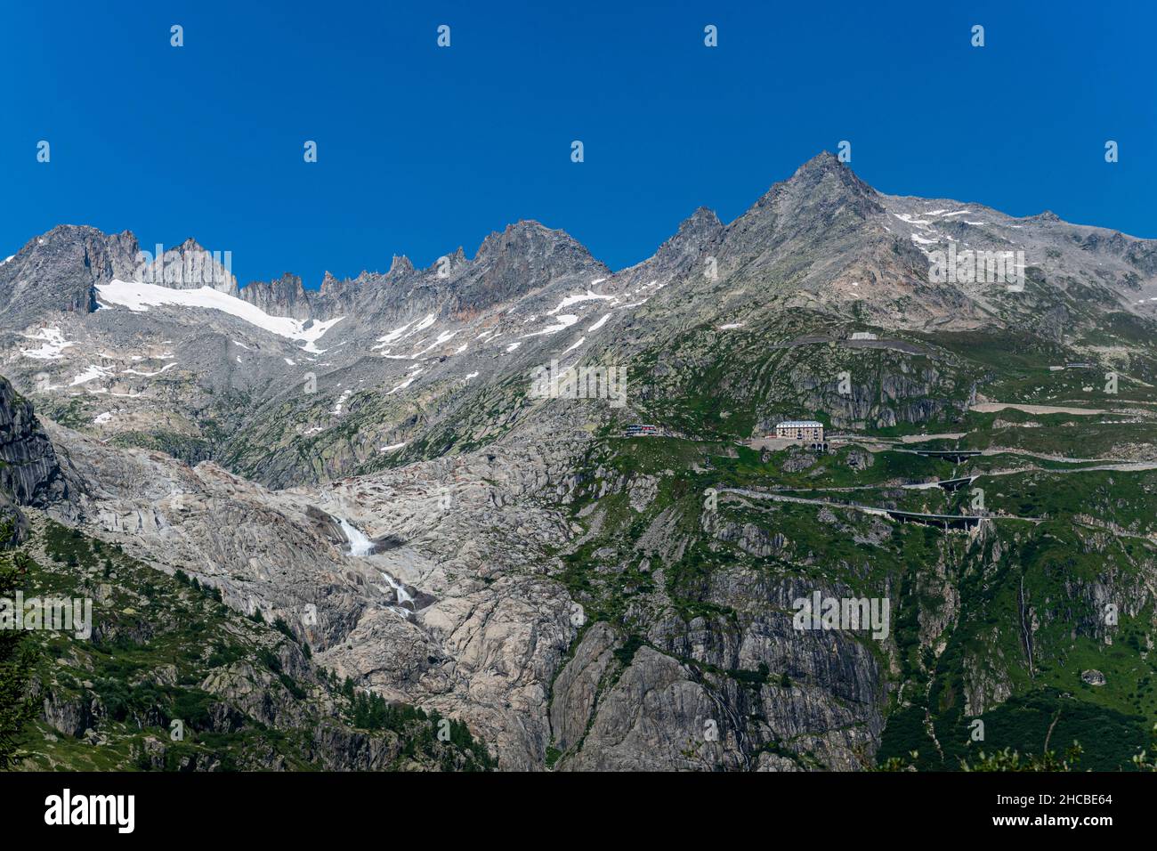 Bergrücken des Furkapasses in den Schweizer Alpen Stockfoto