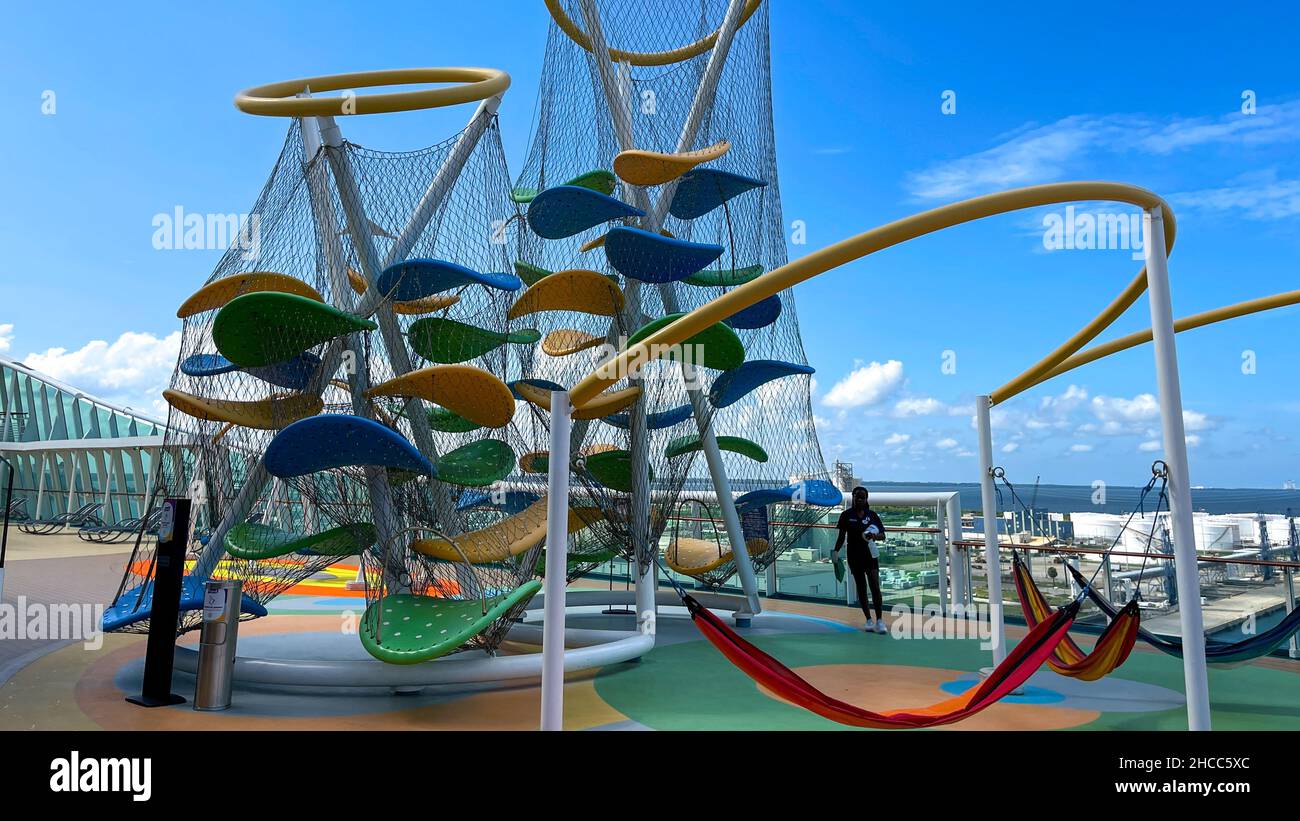 Orlando, FL USA - 13. September 2021: Der Kinderspielplatz an Bord der Royal Caribbean Mariner of the Seas Cruise Ship. Stockfoto