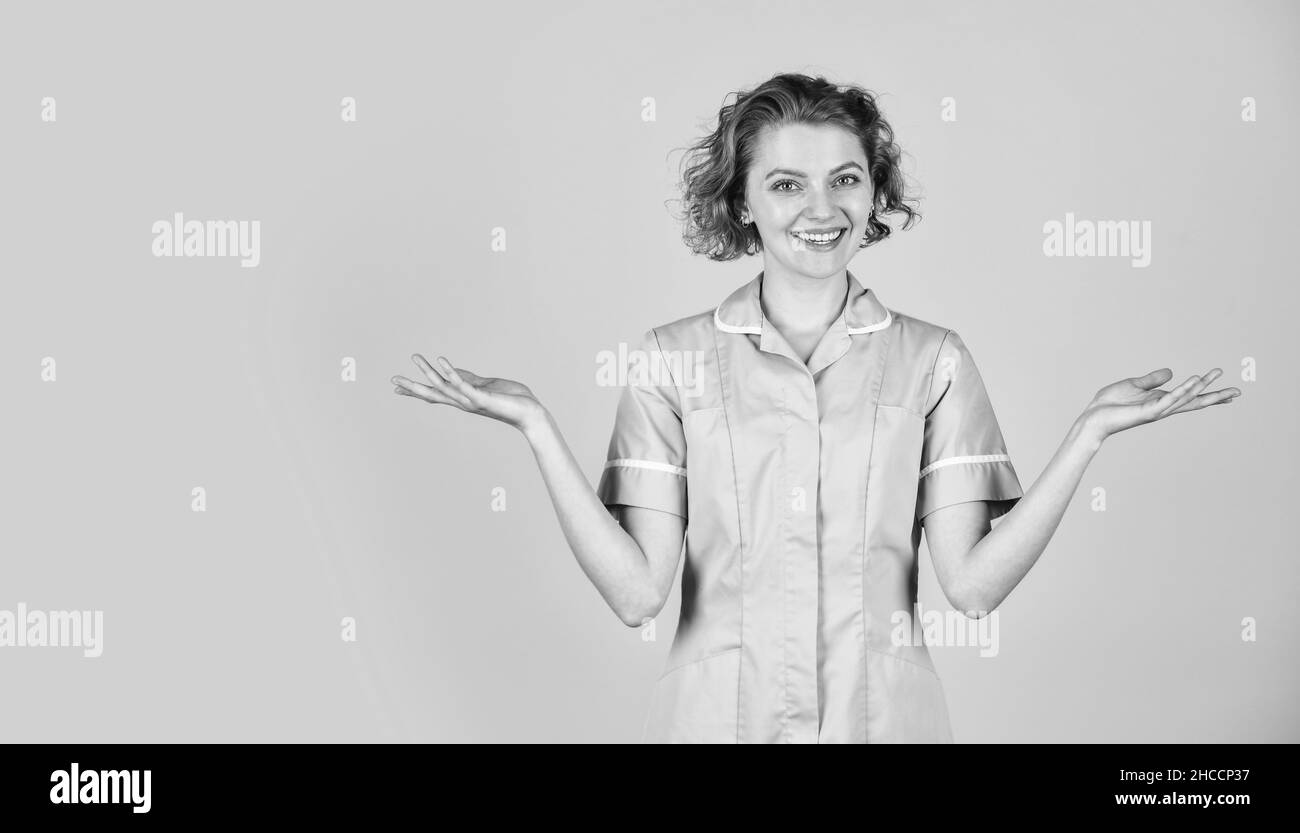 Medizinisches Fachpersonal. Healthcare and Medical Concept. Glücklicher und erfolgreicher Arzt in medizinischer Uniform. Arbeiten im Krankenhaus. Beste Qualität für Sie Stockfoto