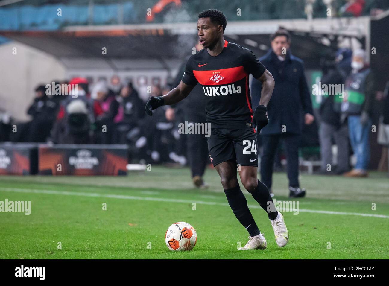 Quincy Promes von Spartak in Aktion während des UEFA Europa League Group Stage Matches zwischen Legia Warszawa und Spartak Moskau im Marschall Jozef Pilsudski Legia Warschau Municipal Stadium.Endstand; Legia Warszawa 0:1 Spartak Moskau. (Foto von Mikolaj Barbanell / SOPA Images/Sipa USA) Stockfoto