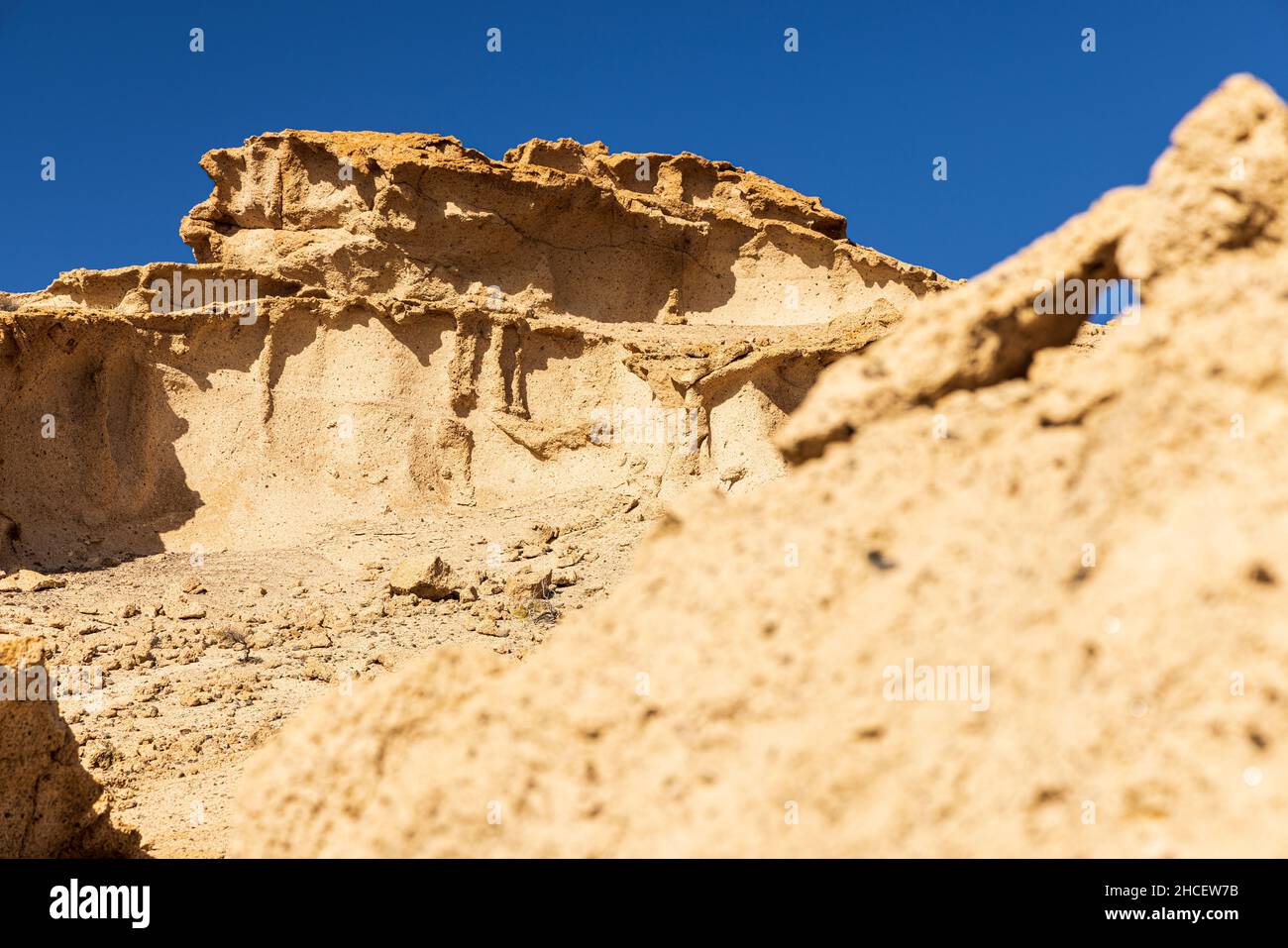 Das Gebiet von Wind erodierten Bimsstein bekannt als das Naturdenkmal von Los Derriscaderos in Granadilla, Teneriffa, Kanarische Inseln, Spanien Stockfoto